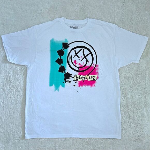 Viking Wizard Eyes Other - Blink-182🎶 Graphic Tee👕 - NWOT